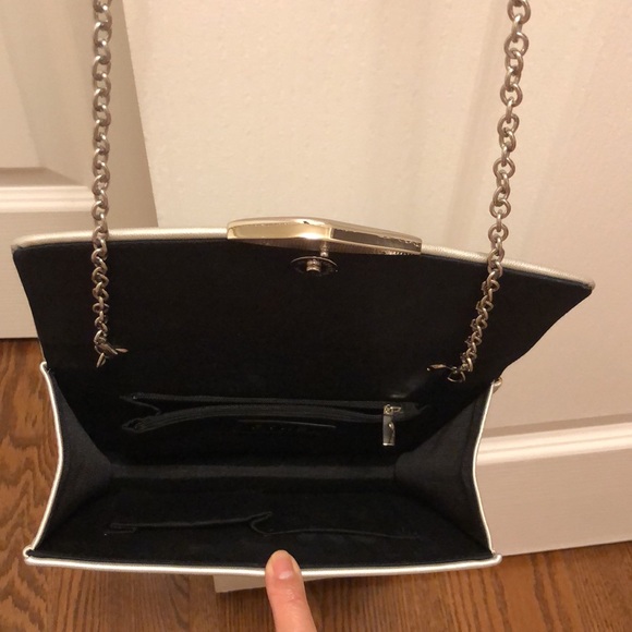 Evening Clutch - Picture 4 of 5